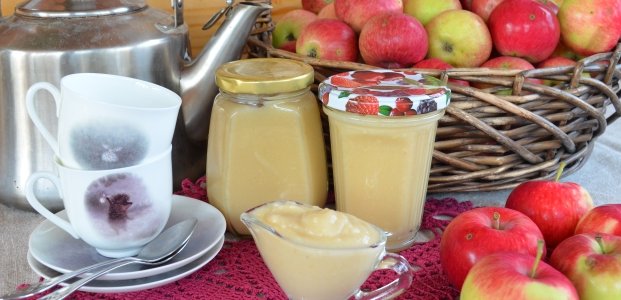 Яблочное пюре со сгущенкой – 6 рецептов на зиму