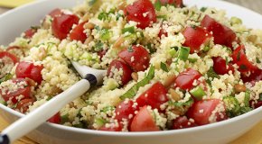 Салат с кускусом – 4 полезных рецепта