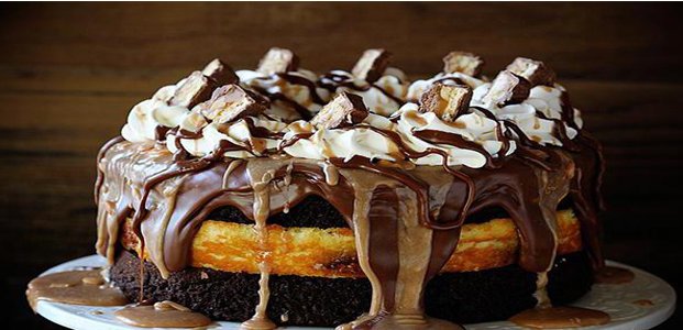 Торт «Сникерс» – домашние рецепты десерта