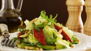 Салат с бальзамическим уксусом – 4 простых рецепта