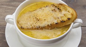Луковый суп – 4 рецепта из французской кухни