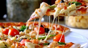Пицца в домашних условиях – 3 вкусных рецепта
