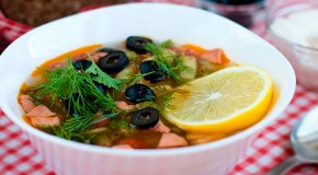 Солянка – 4 вкусных и сытных рецепта