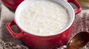 Молочный суп с вермишелью – 4 рецепта