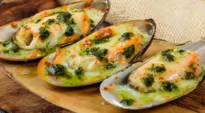 Мидии в сливочно-чесночном соусе – 5 рецептов