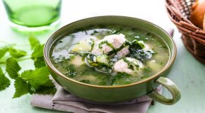 Борщ с крапивой – рецепты супа для здоровья