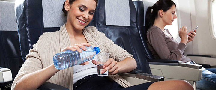 Сколько воды можно взять в самолет