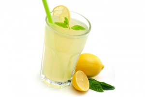 Польза лимонного сока