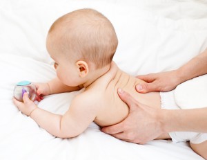 Техника массажа для новорожденного